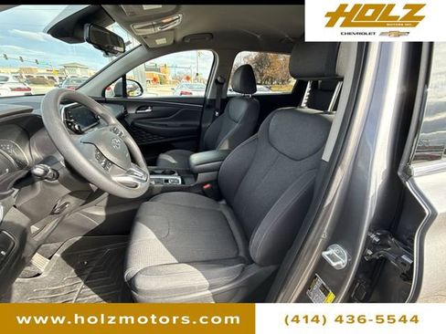 Used 2019 Hyundai Santa Fe SEL image 18