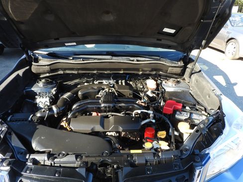 Used 2015 Subaru Forester 2.5i Limited image 16