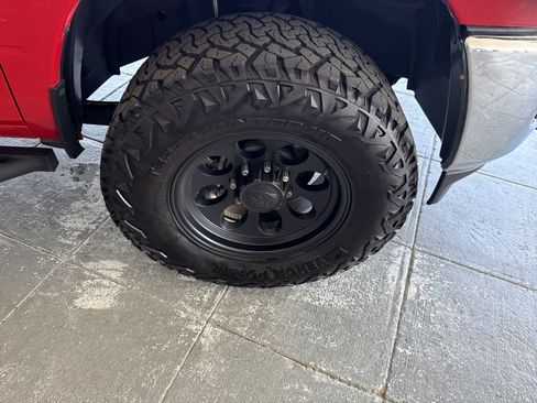 Used 2024 RAM 2500 Tradesman w/ Chrome Appearance Group RWD image 23