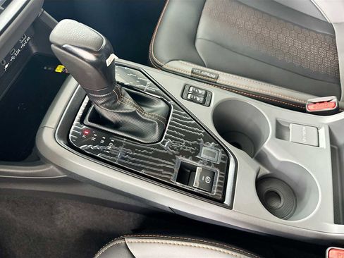 New 2025 Subaru Crosstrek 2.5i Limited w/ Popular Package #3A image 15