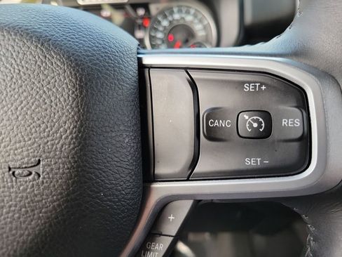 Certified 2022 RAM 1500 Big Horn image 6