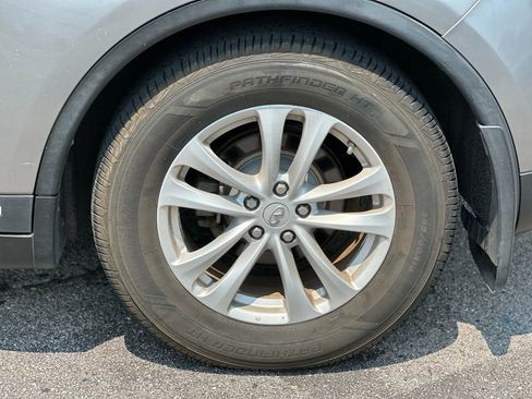 Used 2011 INFINITI FX35 AWD w/ Premium Pkg image 23