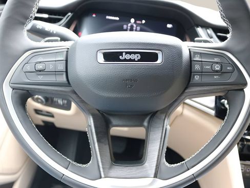 New 2026 Jeep Grand Cherokee L Limited AWD/4WD image 23