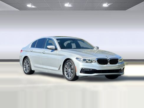 Used 2018 BMW 530i image 7