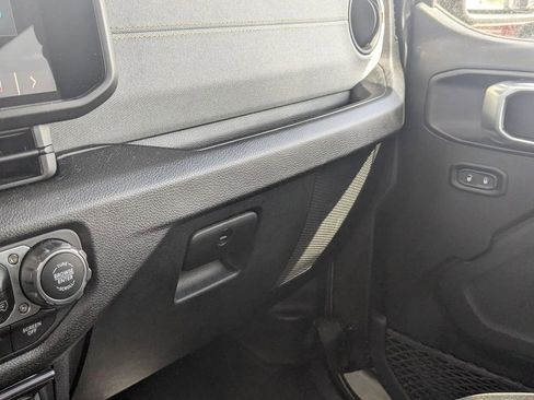 Used 2024 Jeep Wrangler Sport S image 23