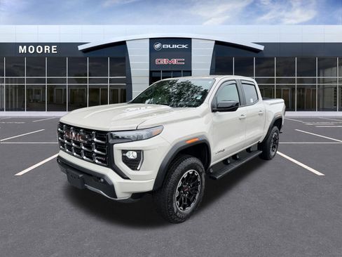 Used 2026 GMC Canyon AT4 AWD/4WD image 8