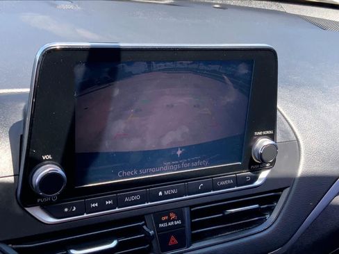 Used 2020 Nissan Altima 2.5 S FWD image 28