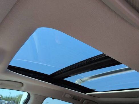 Used 2025 Nissan Pathfinder Platinum w/ Cargo Package AWD/4WD image 15