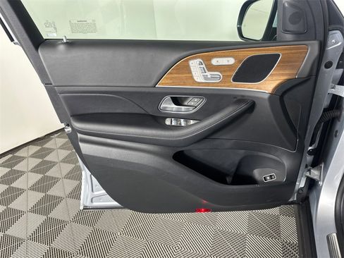 Certified 2025 Mercedes-Benz GLE 350 GLE 350 image 10