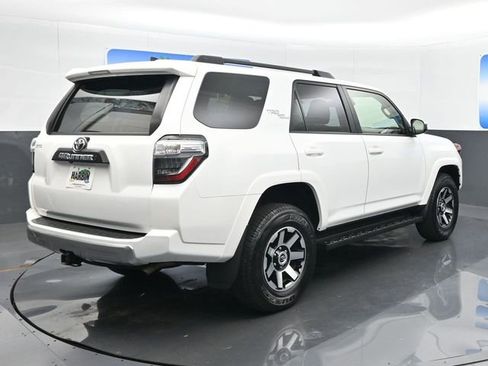 Used 2024 Toyota 4Runner TRD Off-Road image 5