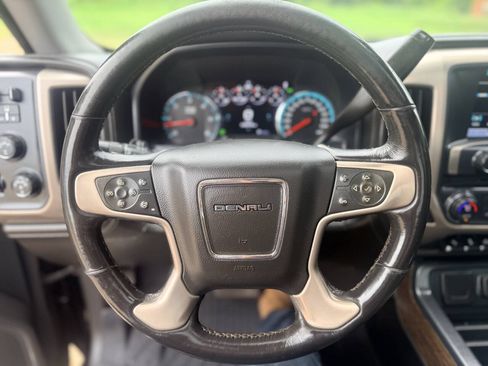 Used 2018 GMC Sierra 1500 Denali w/ Denali Ultimate Package AWD/4WD image 21