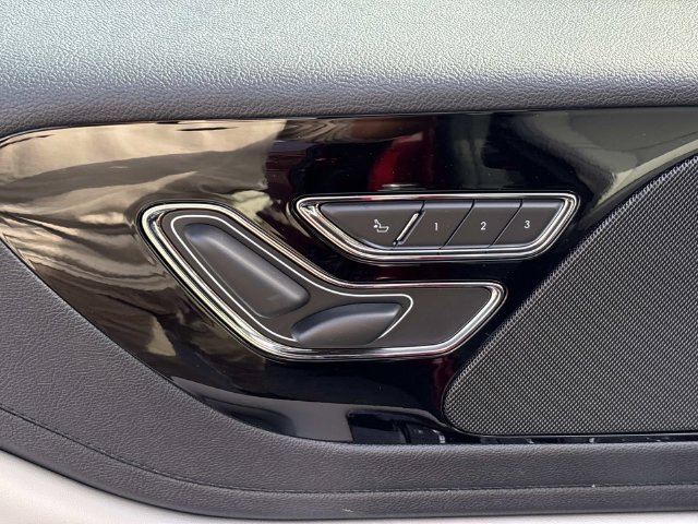 New 2027 Lincoln Aviator AWD image 22