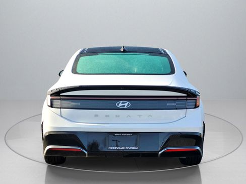 Used 2024 Hyundai Sonata SEL w/ Convenience Package image 7