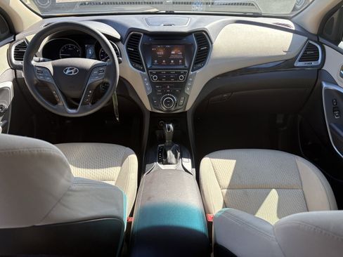 Used 2019 Hyundai Santa Fe XL SE image 13