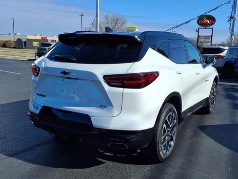 Used 2023 Chevrolet Blazer RS image 3