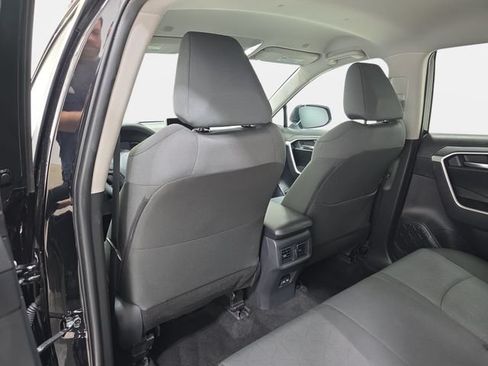 Certified 2025 Toyota RAV4 XLE AWD/4WD image 10