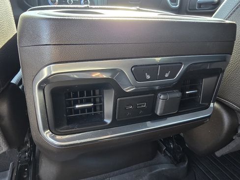 Used 2021 GMC Sierra 2500 Denali w/ Technology Package image 26