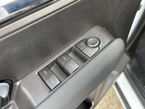 Used 2023 Chevrolet Colorado Z71 w/ Z71 Convenience Package 2 image 14