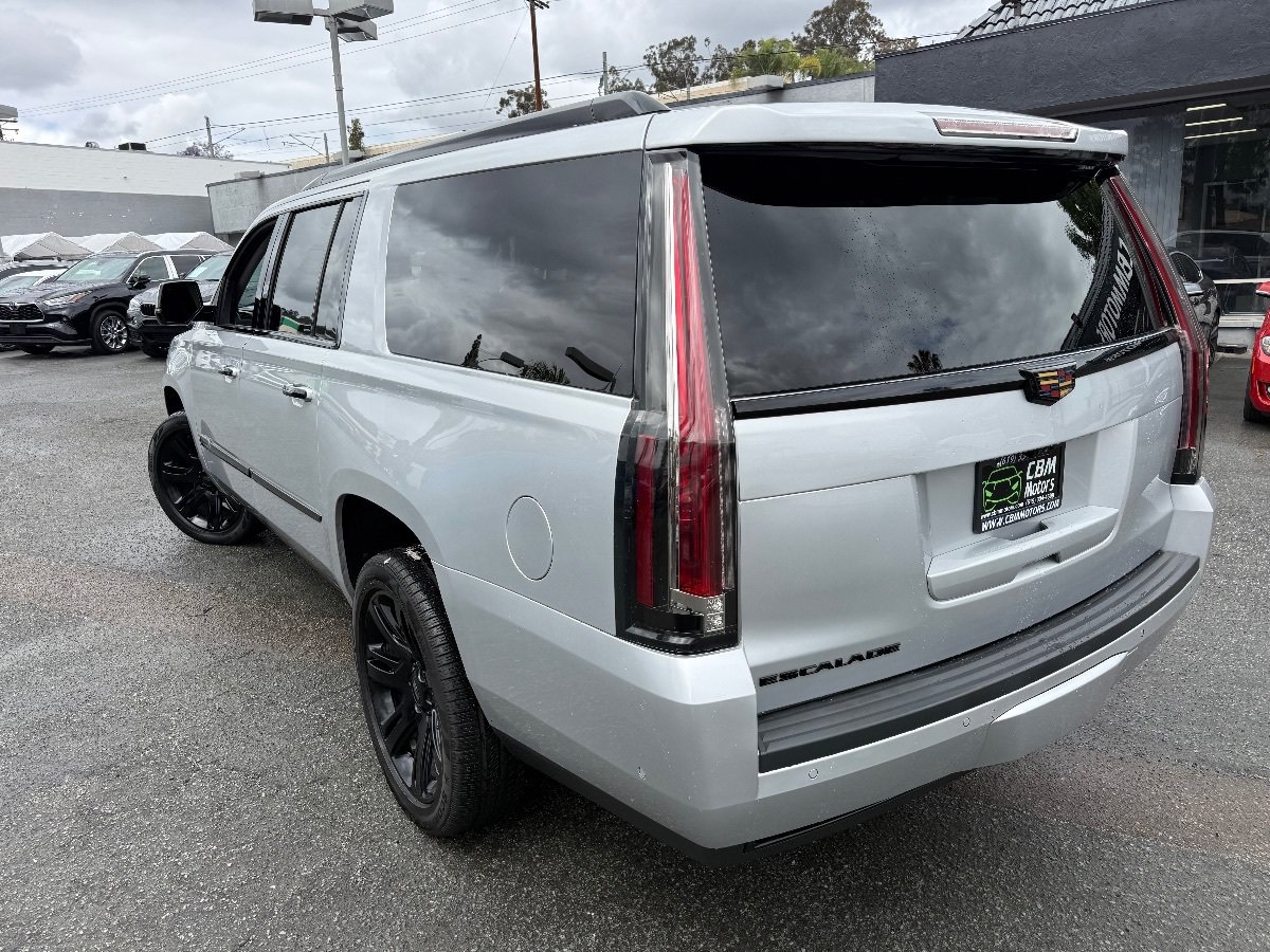 Used 2019 Cadillac Escalade ESV Premium Luxury AWD/4WD image 5