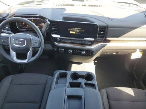 New 2026 GMC Sierra 1500 SLE w/ X31 Off-Road Package image 14