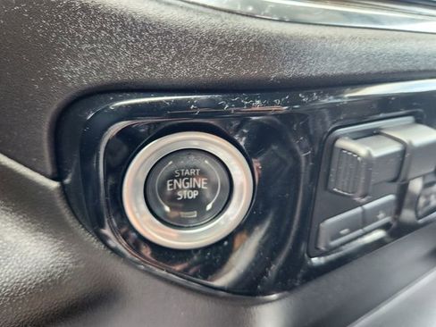 Used 2024 Chevrolet Silverado 1500 LTZ w/ LTZ Convenience Package II AWD/4WD image 19