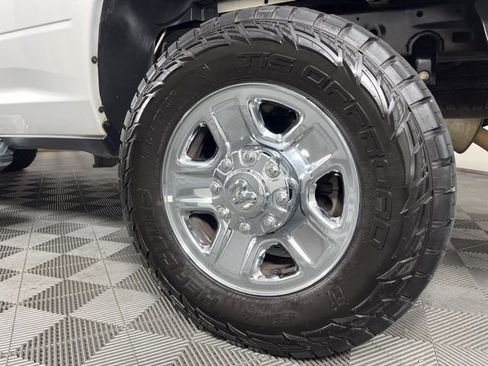 Used 2022 RAM 2500 Big Horn image 13