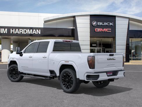 New 2026 GMC Sierra 2500 Denali w/ Denali Reserve Package image 3