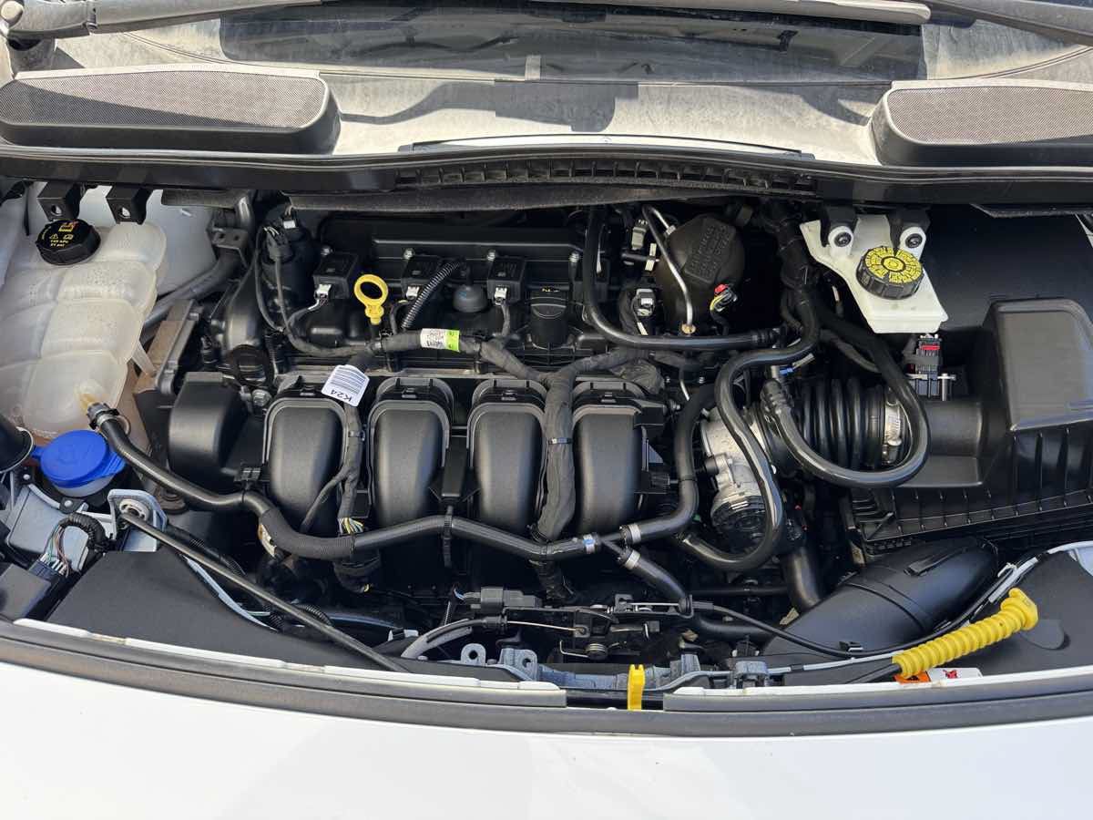 Used 2021 Ford Transit Connect XL FWD image 7
