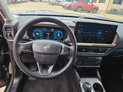 Used 2025 Ford Bronco Sport Big Bend image 17