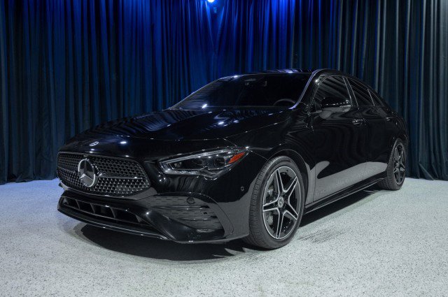 Used 2026 Mercedes-Benz CLA 250 image 1
