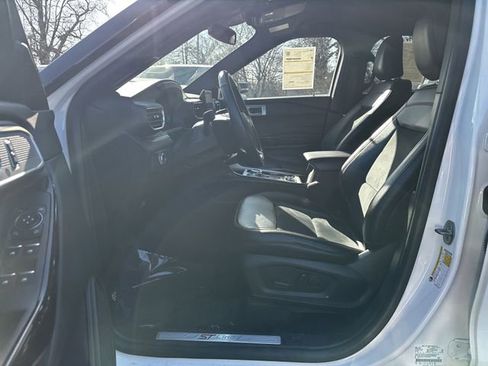 Certified 2023 Ford Explorer ST-Line image 19