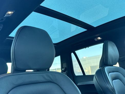 Used 2022 Volvo XC90 T8 R-Design image 20
