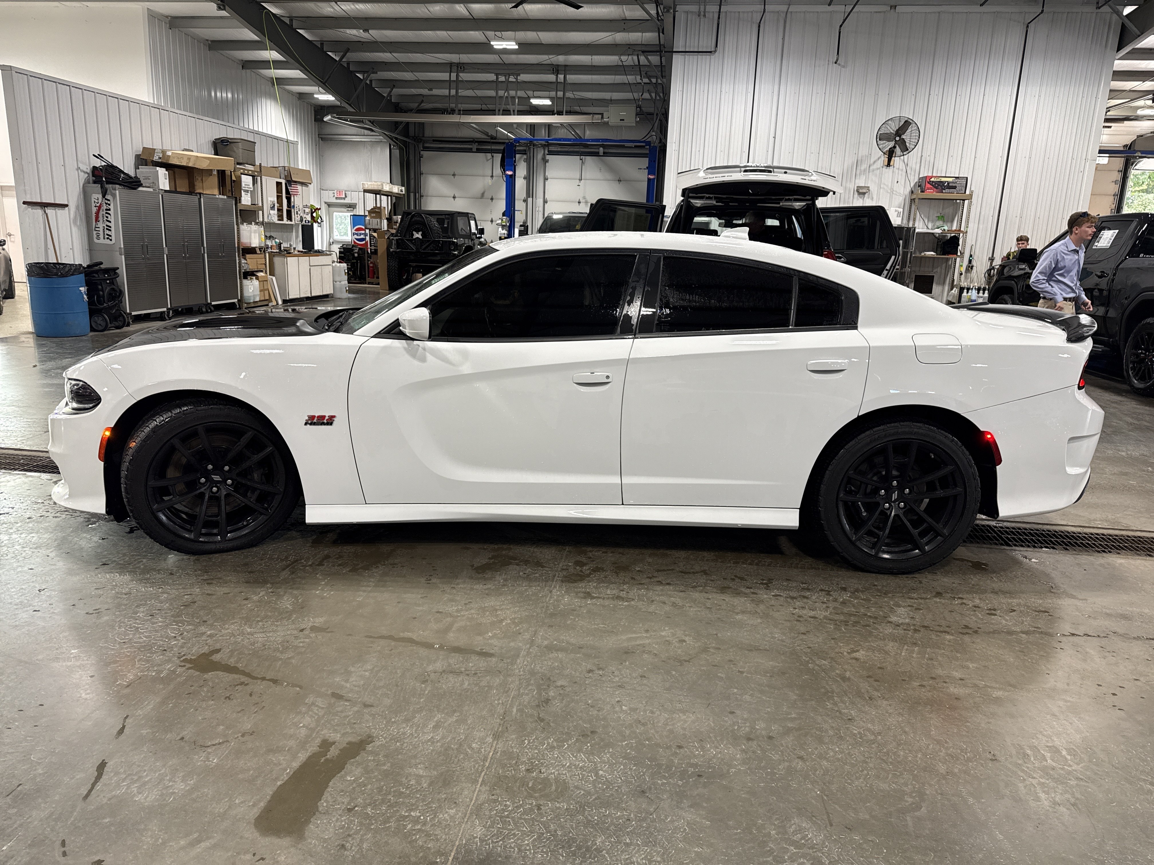 Used 2020 Dodge Charger Scat Pack w/ Dynamics Package RWD image 5