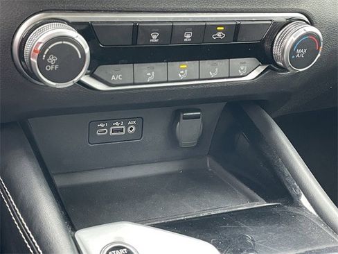 Used 2023 Nissan Altima 2.5 SV image 18