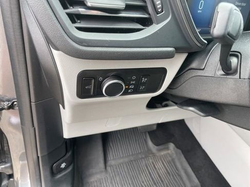 Used 2023 Ford Escape Active w/ Tech Pack #1 AWD/4WD image 23