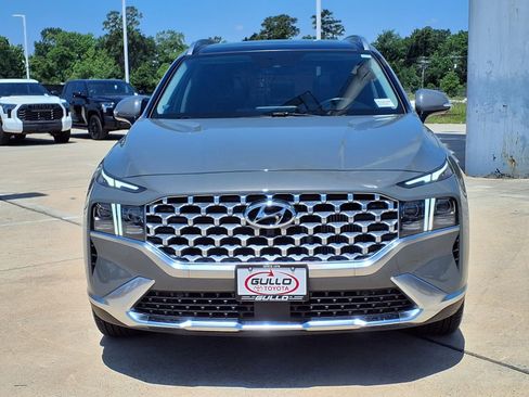 Used 2022 Hyundai Santa Fe Limited FWD image 4