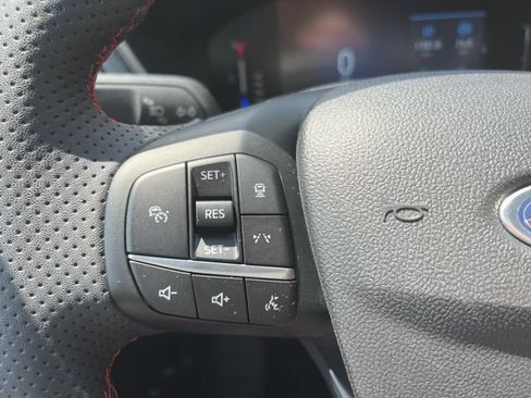 Used 2023 Ford Escape ST-Line w/ Tech Pack #1 AWD/4WD image 25