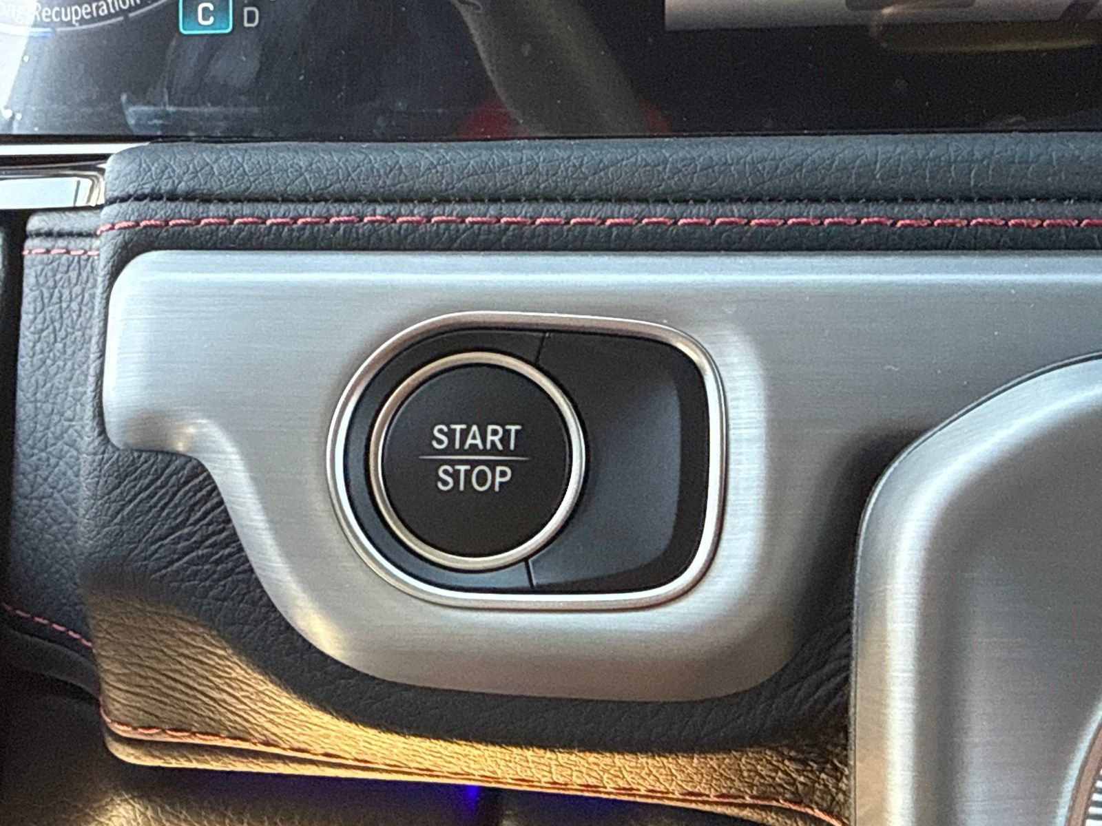 New 2027 Mercedes-Benz G 580 e image 24