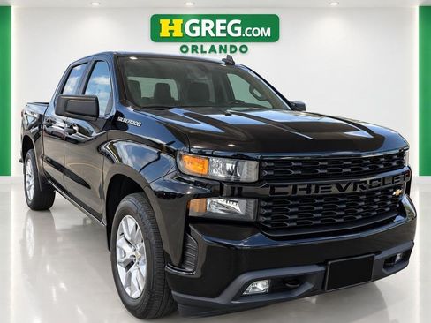 Used 2019 Chevrolet Silverado 1500 Custom w/ Custom Value Package RWD image 4