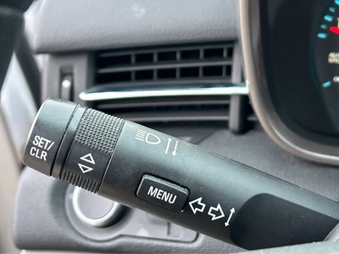 Used 2015 Chevrolet Malibu LS image 22