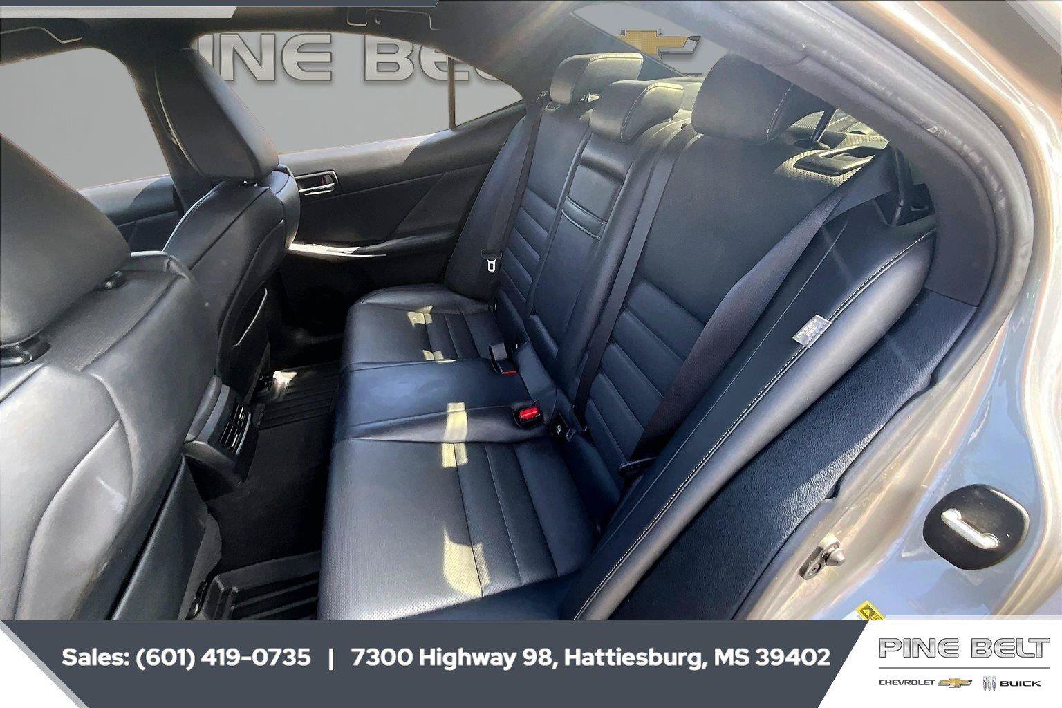Used 2016 Lexus IS 200t RWD image 19