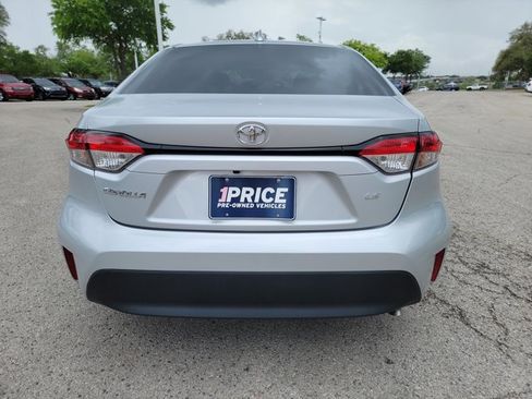 Used 2024 Toyota Corolla LE image 6