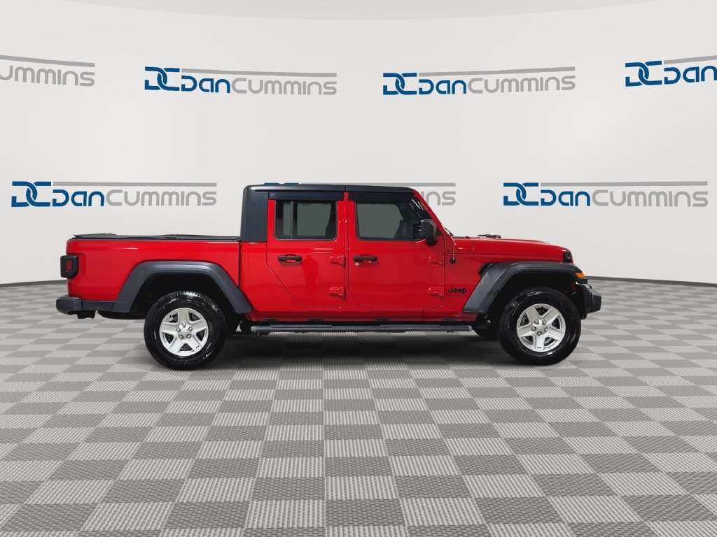 Used 2020 Jeep Gladiator Sport w/ Quick Order Package 24S AWD/4WD image 9