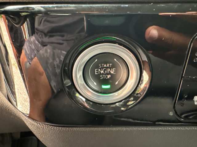 Certified 2024 GMC Sierra 1500 Elevation AWD/4WD image 30