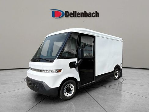 Used 2024 Chevrolet Brightdrop 400 w/ Commercial Equipment Package AWD/4WD image 2