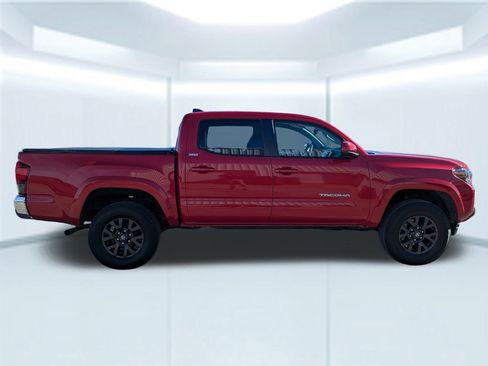 Used 2023 Toyota Tacoma SR5 image 7