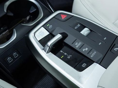 New 2026 BMW X1 xDrive28i w/ Technology Package image 21