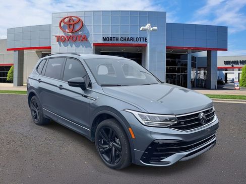 Used 2024 Volkswagen Tiguan SE R-Line w/ MDO Package, Three-Row image 1