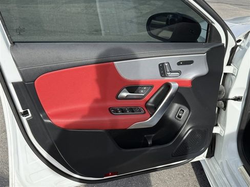 Used 2021 Mercedes-Benz A 220 4MATIC image 18