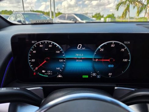 Used 2023 Mercedes-Benz EQB 300 4MATIC w/ Driver Assistance Package image 39